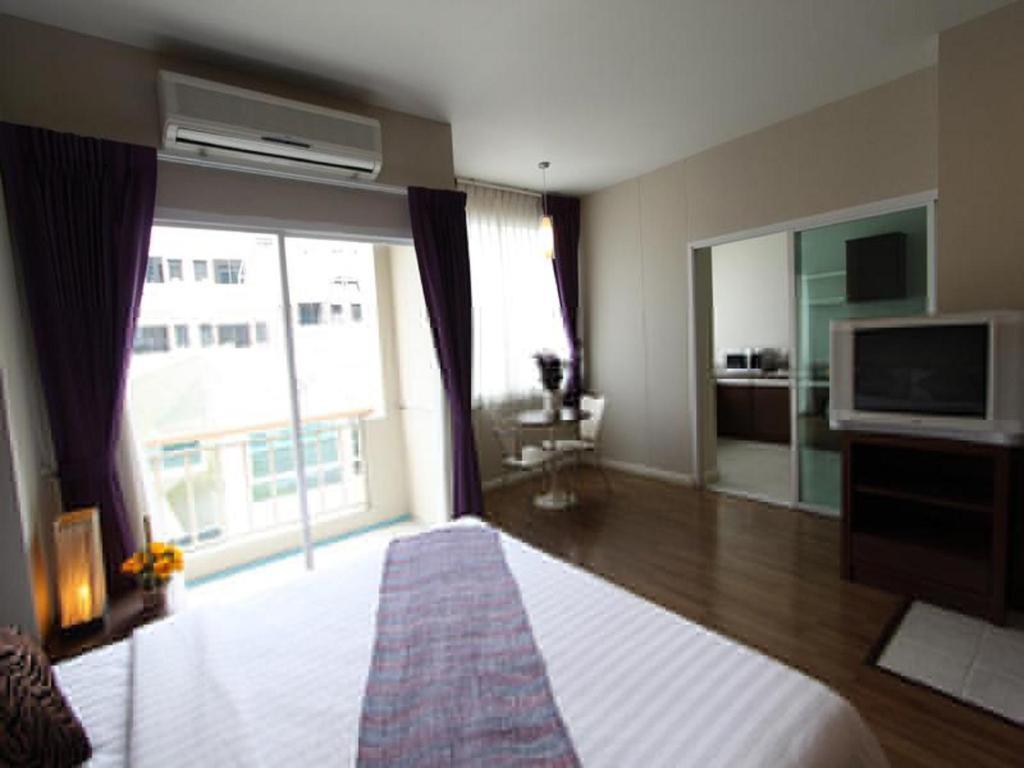Baiyoke Ciao Hotel Chiang Mai Room photo