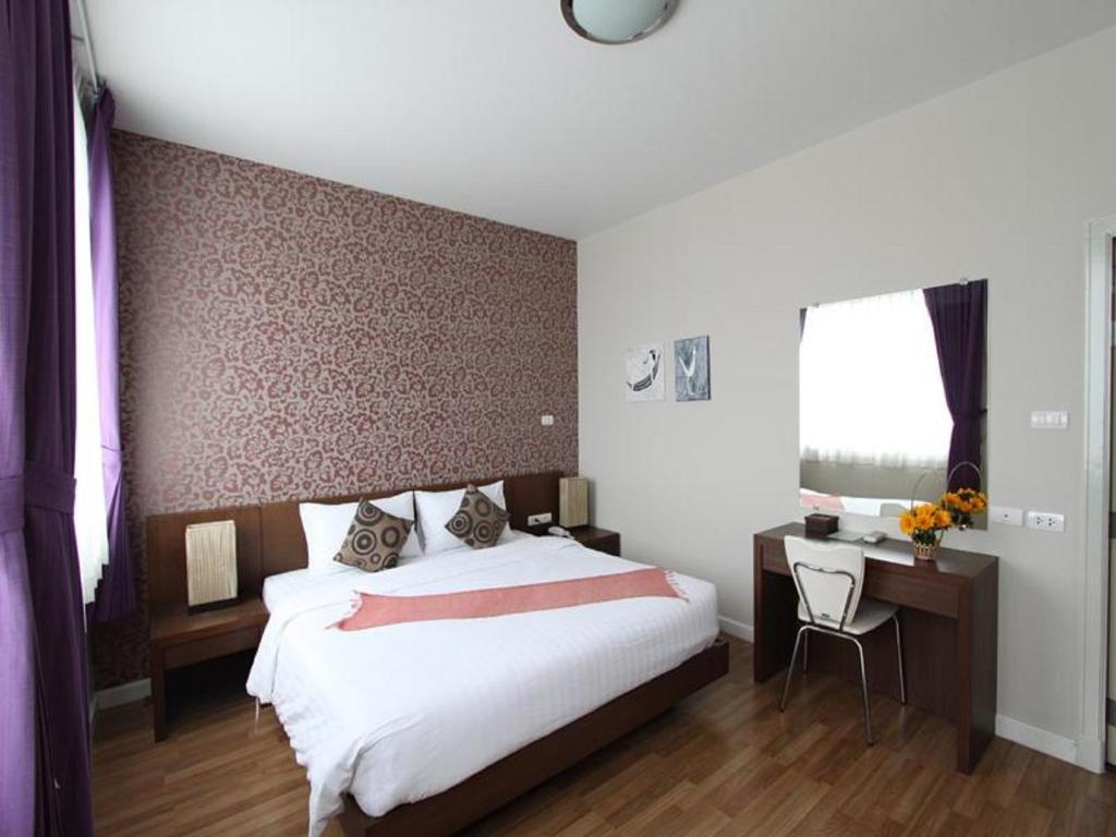 Baiyoke Ciao Hotel Chiang Mai Room photo